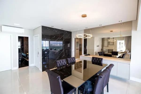 Apartamento para alugar com 200m², 3 quartos e 3 vagas