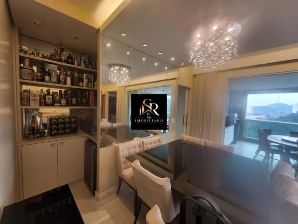Apartamento para alugar com 156m², 3 quartos e 3 vagas
