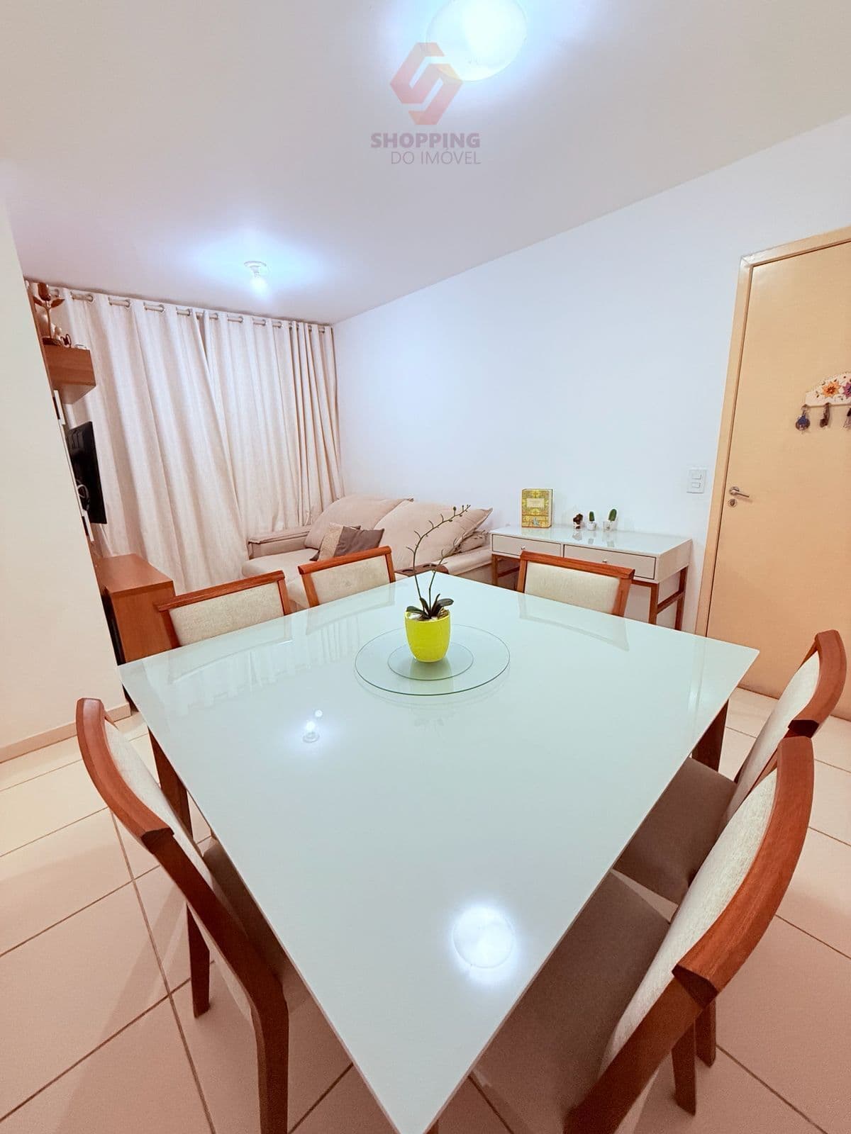 Apartamento em Colina de Laranjeiras, Serra/ES