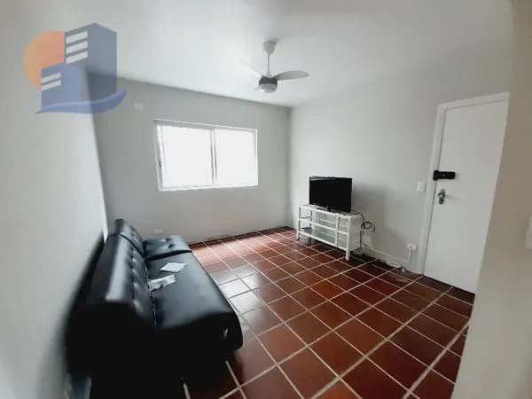 Oportunidade Imperdível – Apenas 200 Metros da Praia!