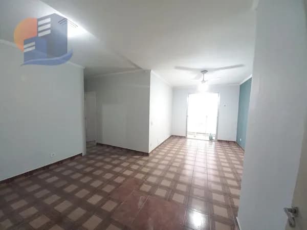 Apartamento 02 Dormitórios/02 Banheiros Prédio com Portaria 24hs.