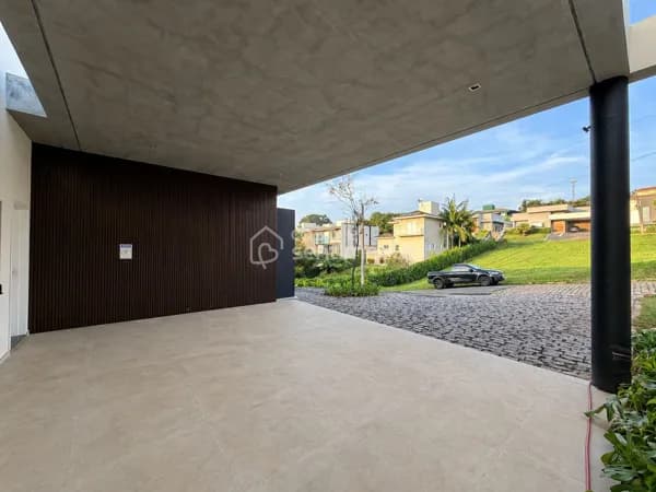 CASA TÉRREA COM 4 SUÍTES, PISCINA, À VENDA NO CONDOMÍNIO TERRAS DE SANTA TERESA EM ITUPEVA - SP