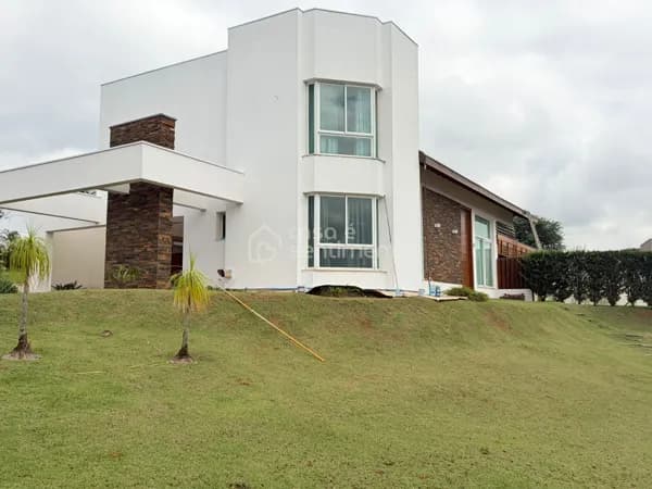 CASA COM 3 SUÍTES PARA LOCAÇÃO NO CONDOMÍNIO TERRAS DE SANTA TERESA/VINHEDO/ITUPEVA - SP