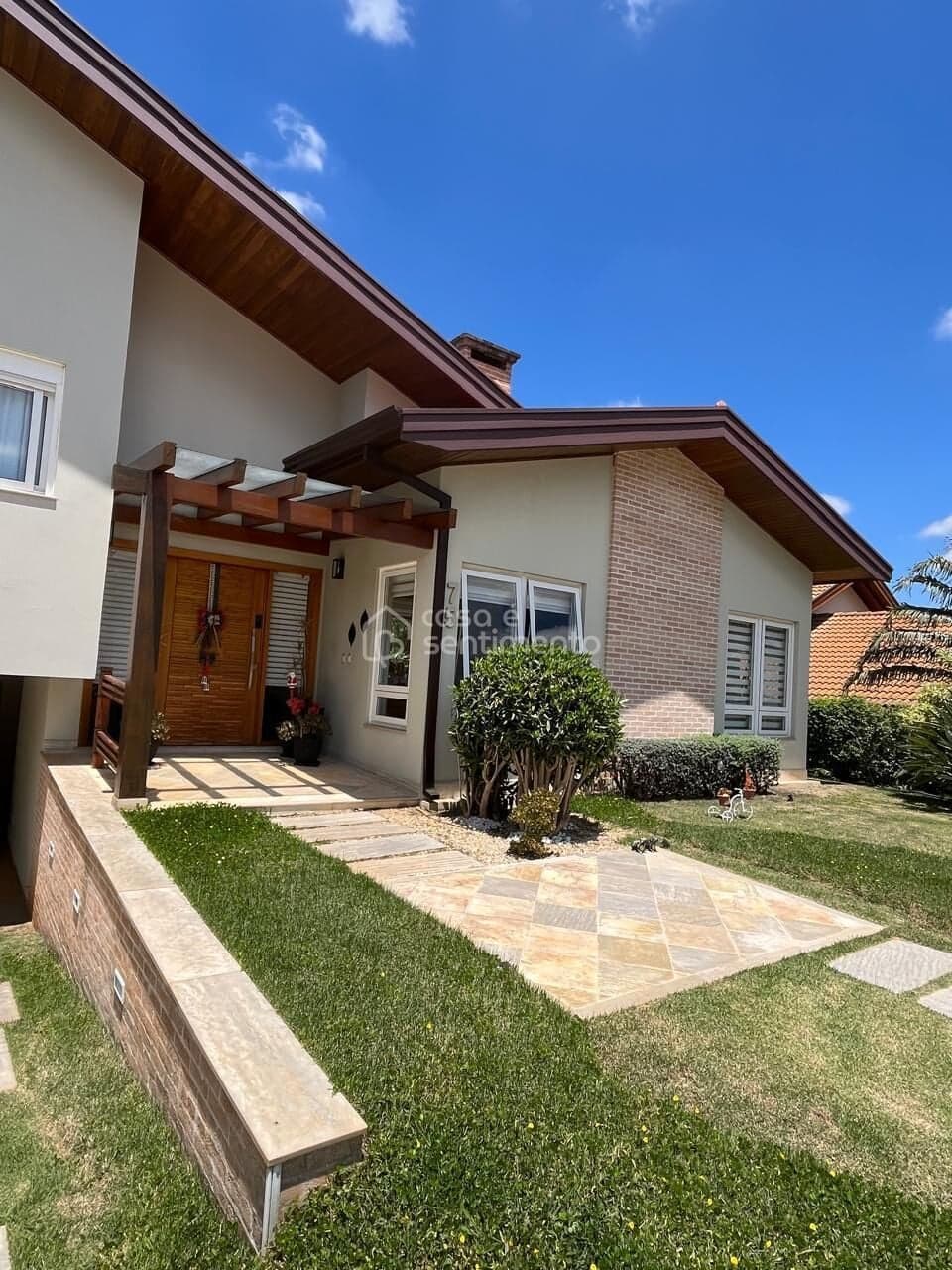 Casa à venda no Condomínio Moinho de Vento, em Valinhos/SP