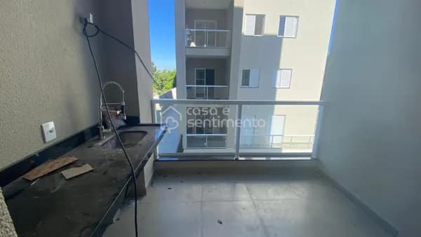 Apartamento térreo à venda no Residencial Gran Paradiso, em Vinhedo/SP