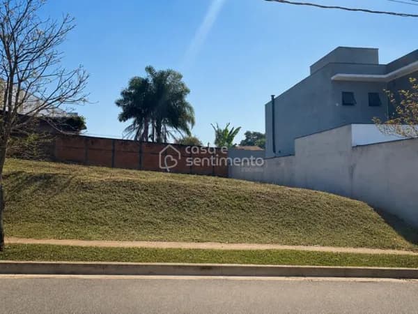 Terreno à venda no bairro Pinheirinho em Vinhedo - SP, 250m²