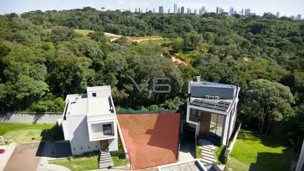 Terreno com 376m² privativos no Campo Comprido, Curitiba - PR.
