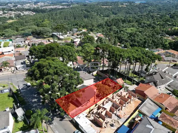 Terreno próximo ao Parque Tanguá