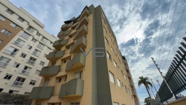 Padrão Apartamento 1 suítes com 33,05m² privativos no Portão, Curitiba-PR