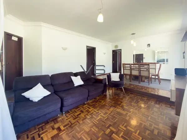 Casa em Condomínio com 155m² privativos, 4 quartos, 4 vagas de garagem, no Orleans, Curitiba - PR.