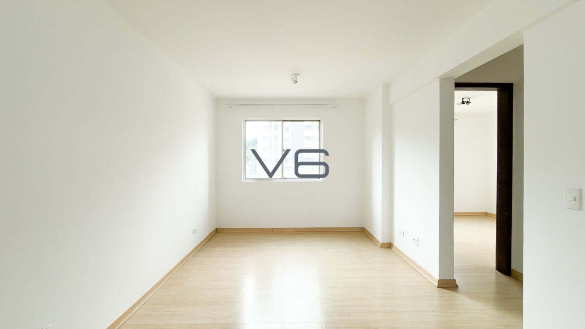 Apartamento Padrão com 2 quartos, 1 vaga de garagem, 43,05m² privativos, no Água Verde, Curitiba - PR.