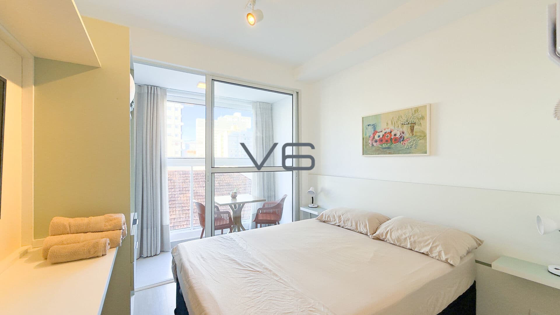 Apartamento Studio com 1 quarto, 29m² totais, no Centro, Curitiba - PR.