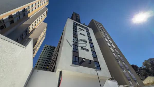 Apartamento Padrão - 2 Quartos - 1 Vaga de garagem - 44,99m² privativos - no bairro Água Verde, Curitiba-PR.