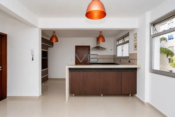 Apartamento Padrão com 3 quartos, 1 vaga de garagem, 130,54m² privativos, no Batel, Curitiba - PR.