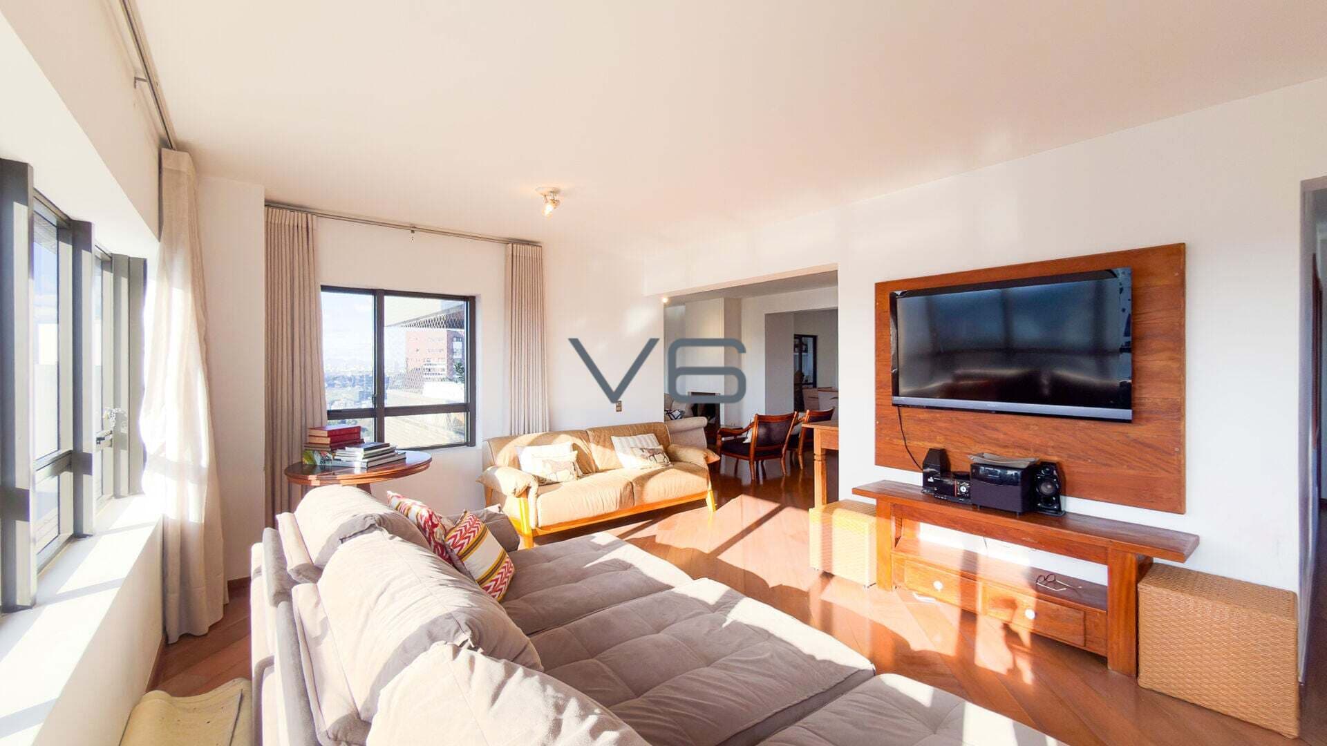 Apartamento Alto Padrão com 4 quartos, 2 vagas de garagem,258m² privativos, no Ecoville, Curitiba - PR.