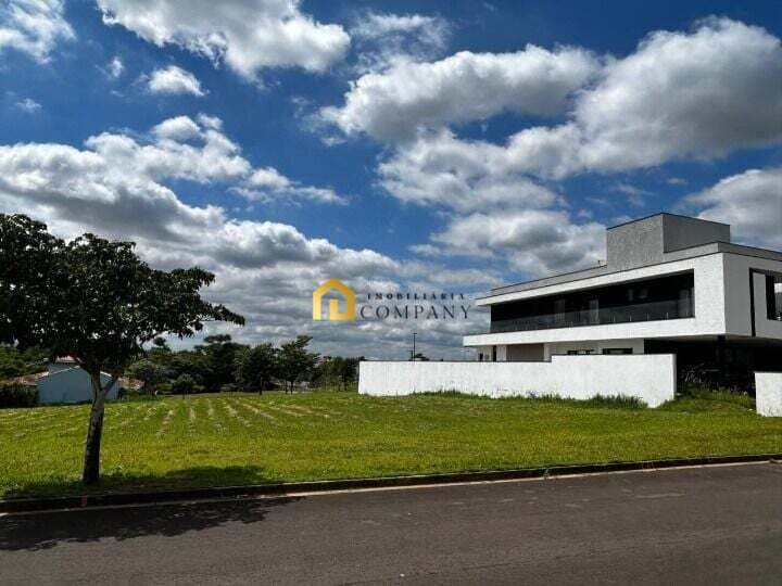 Terreno em Condomínio Residencial Saint Charbel Sorocaba - SP