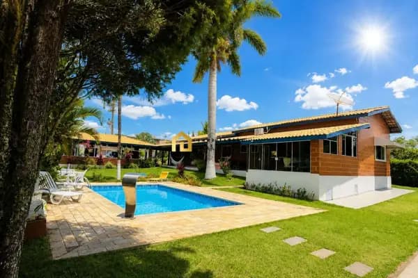 Casa térrea no Condomínio Vale do Lago em Sorocaba/SP.
