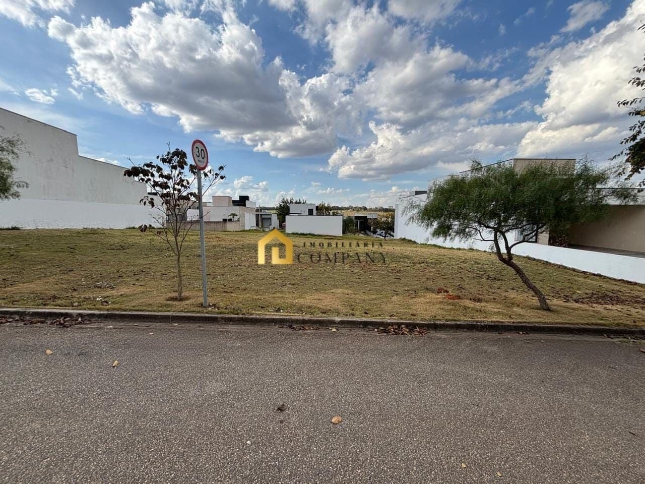Terreno no Condomínio Residencial Jardim - Sorocaba SP