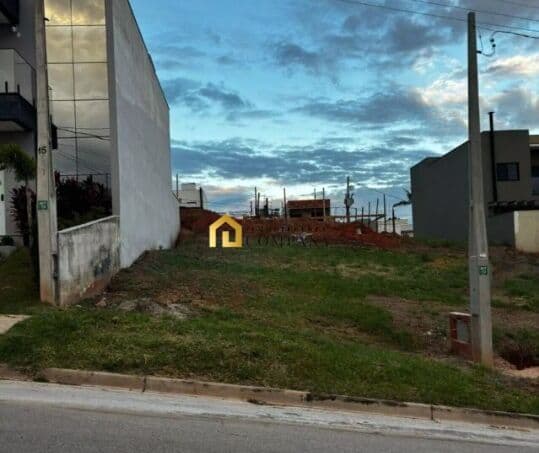 Terreno em Condomínio Horto Florestal Villagio Sorocaba - SP