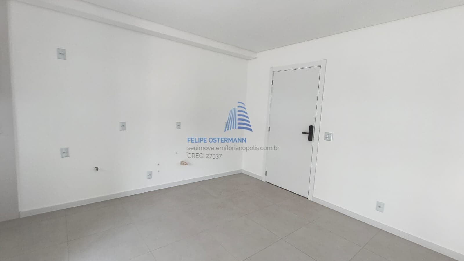 Apartamento na Trindade, 01 suíte, próximo a UFSC - Florianópolis/SC
