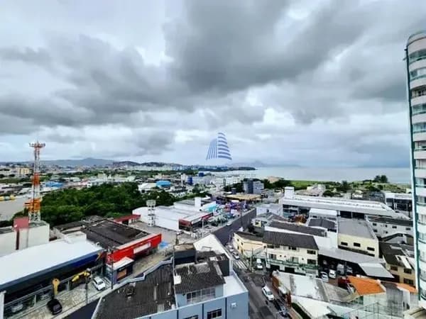 Apartamento em Campinas, 1 dormitório com sacada e vista para o mar, São José/SC