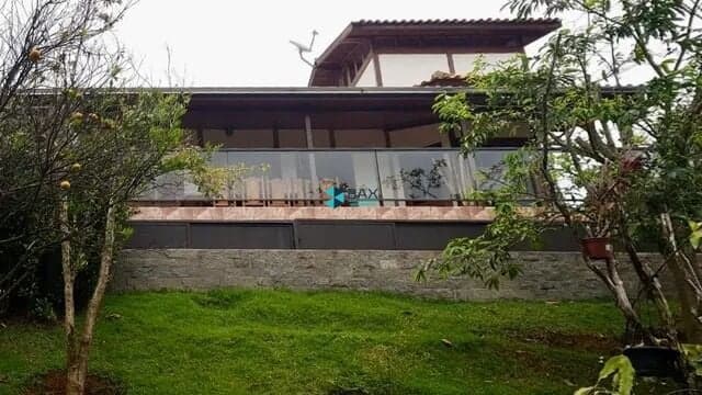 Casa em Jambeiro - Tapanhão