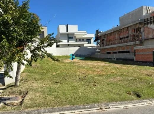 Terreno em Condomínio Monte Carlo - 450m2
