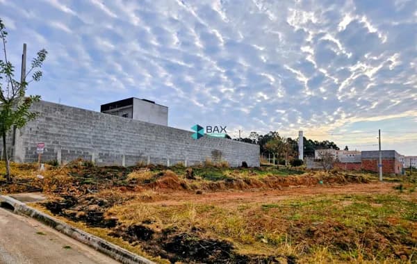 Terreno em Loteamento SETPAR - Recanto do Vale