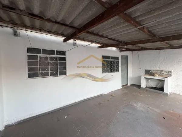 CASA ALUGA-SE BAIRRO ELDORADO!!! R$ 650,00