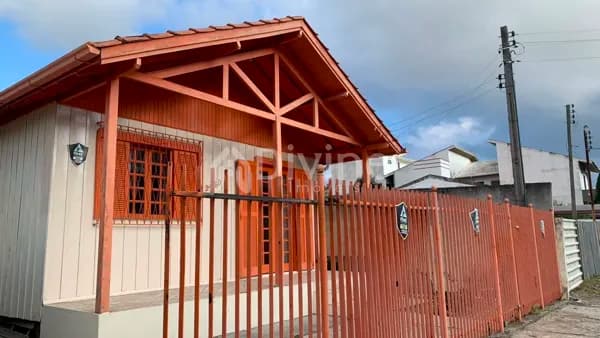 CASA NO REVOREDO
