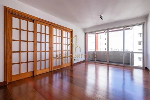 Apartamento à venda com 105m², 2 quartos e 2 vagas.