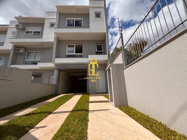 Sobrado em Caxias do Sul - Jardim América