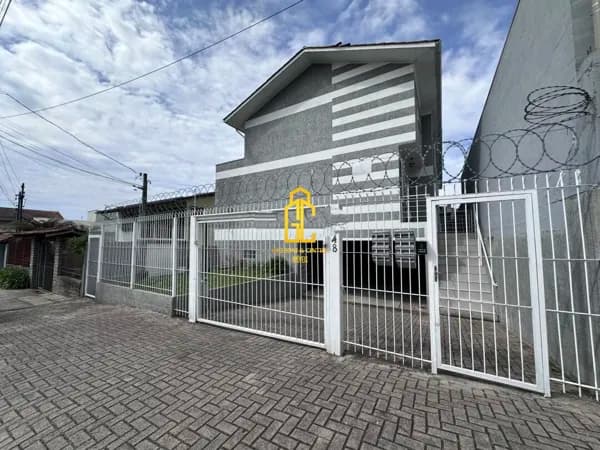 Sobrado em Caxias do Sul - Cidade Nova