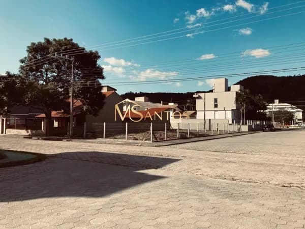 Terreno à venda, 450 m² por R$ 4.028.000,00 - Jurerê - Florianópolis/SC