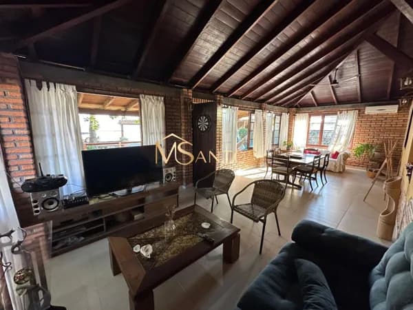 Pousada à venda, 500 m² por R$ 6.678.000,00 - Sambaqui - Florianópolis/SC