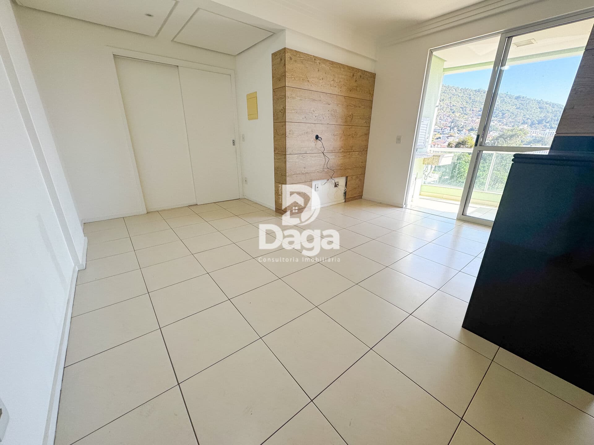 Apartamento na Trindade - 2 dormitórios, sendo 1 suite - Florianópolis/SC