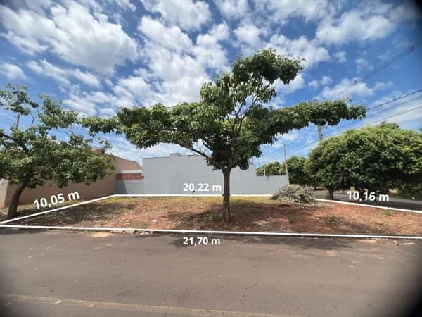 Terreno Lote em Jardim das Garças ll, Umuarama/PR