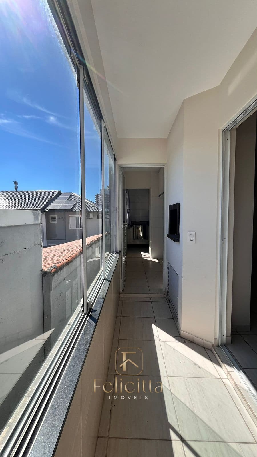 Apartamento 02 dorm semi mobiliado na Ponte do Imaruim, Palhoça/SC