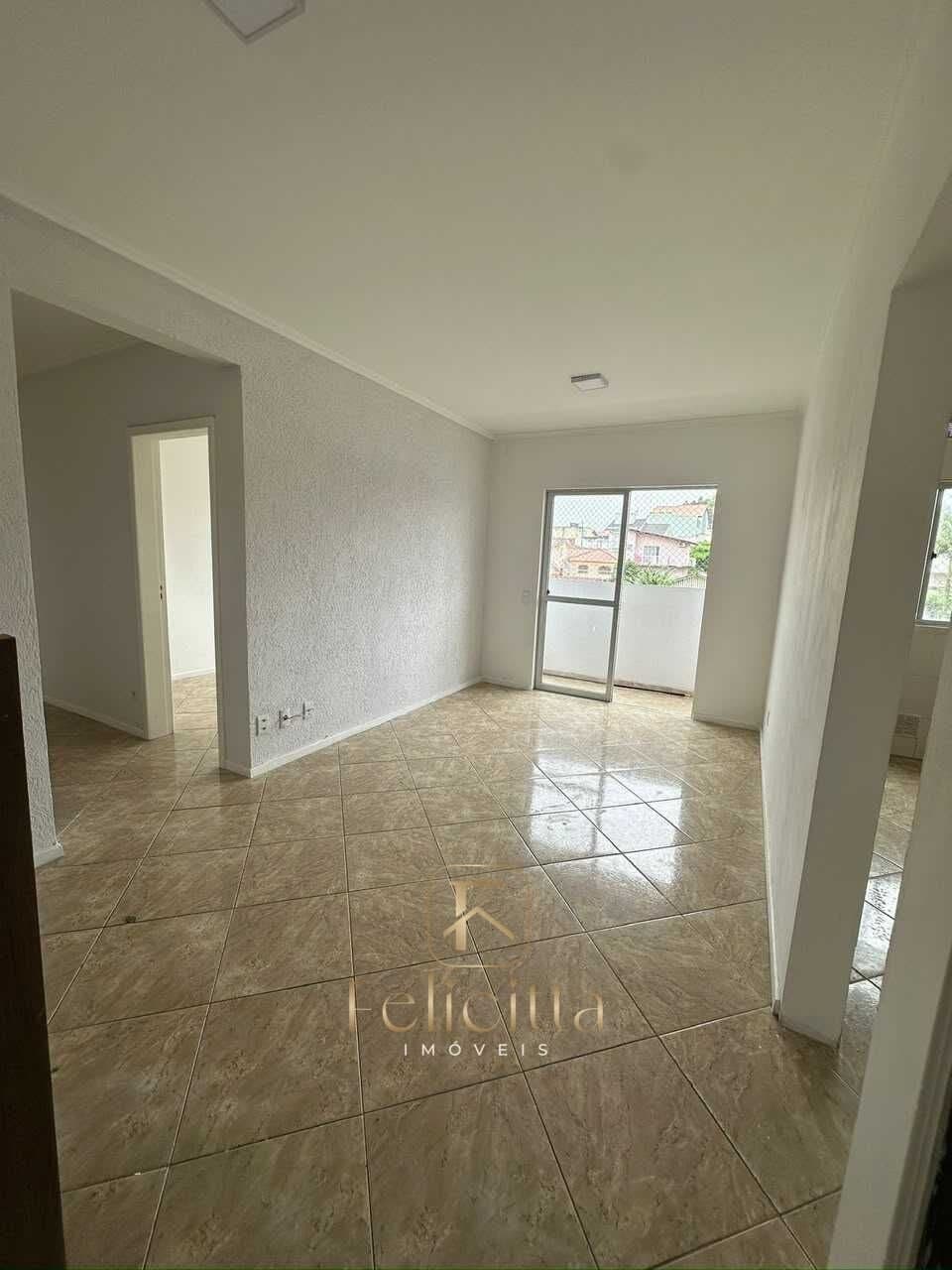 Apartamento de 03 dorm em Areias, São José/SC