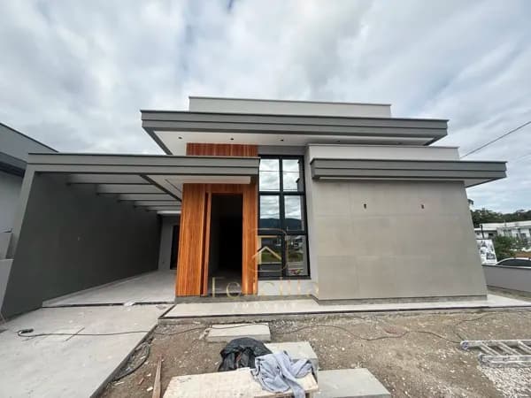 Casa de Esquina | 2 dormitórios (1 suíte) | Alto padrão de acabamento - Lisboa III - São José