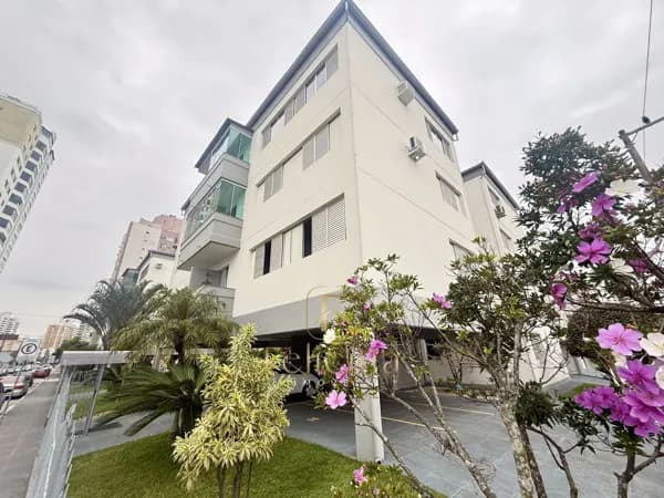 Apartamento com 03 dormitórios no Kobrasol, em São José/SC