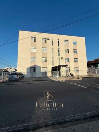 Apartamento com 02 dorm na Praia Comprida, São José/SC