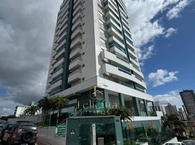 Apartamento 02 dorm com suite em Barreiros, São José/SC
