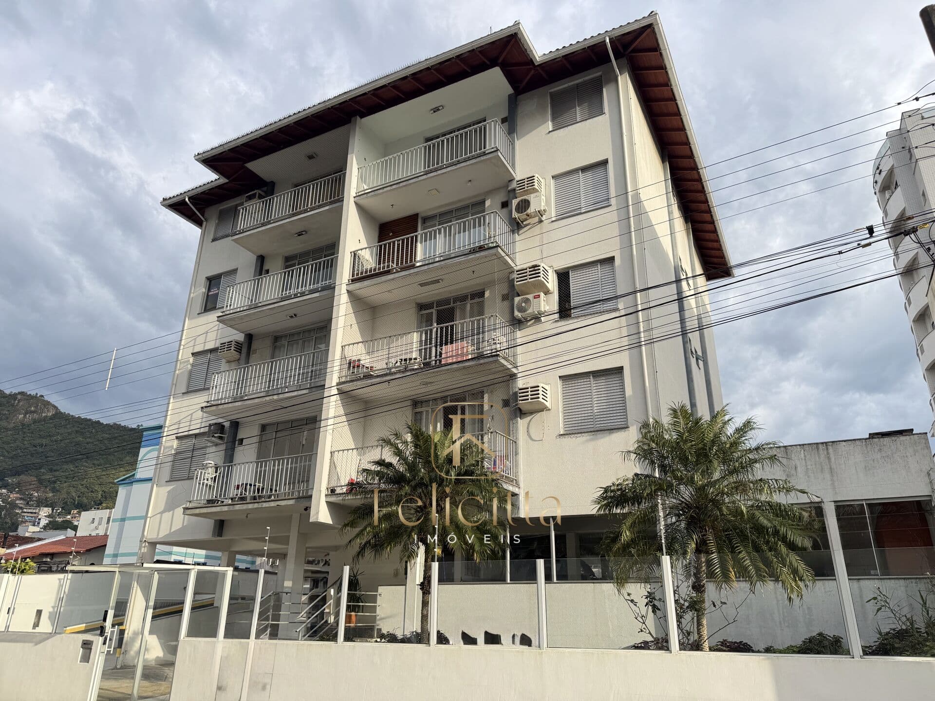Apartamento de 01 domitorio na Trindade, Florianópolis/SC