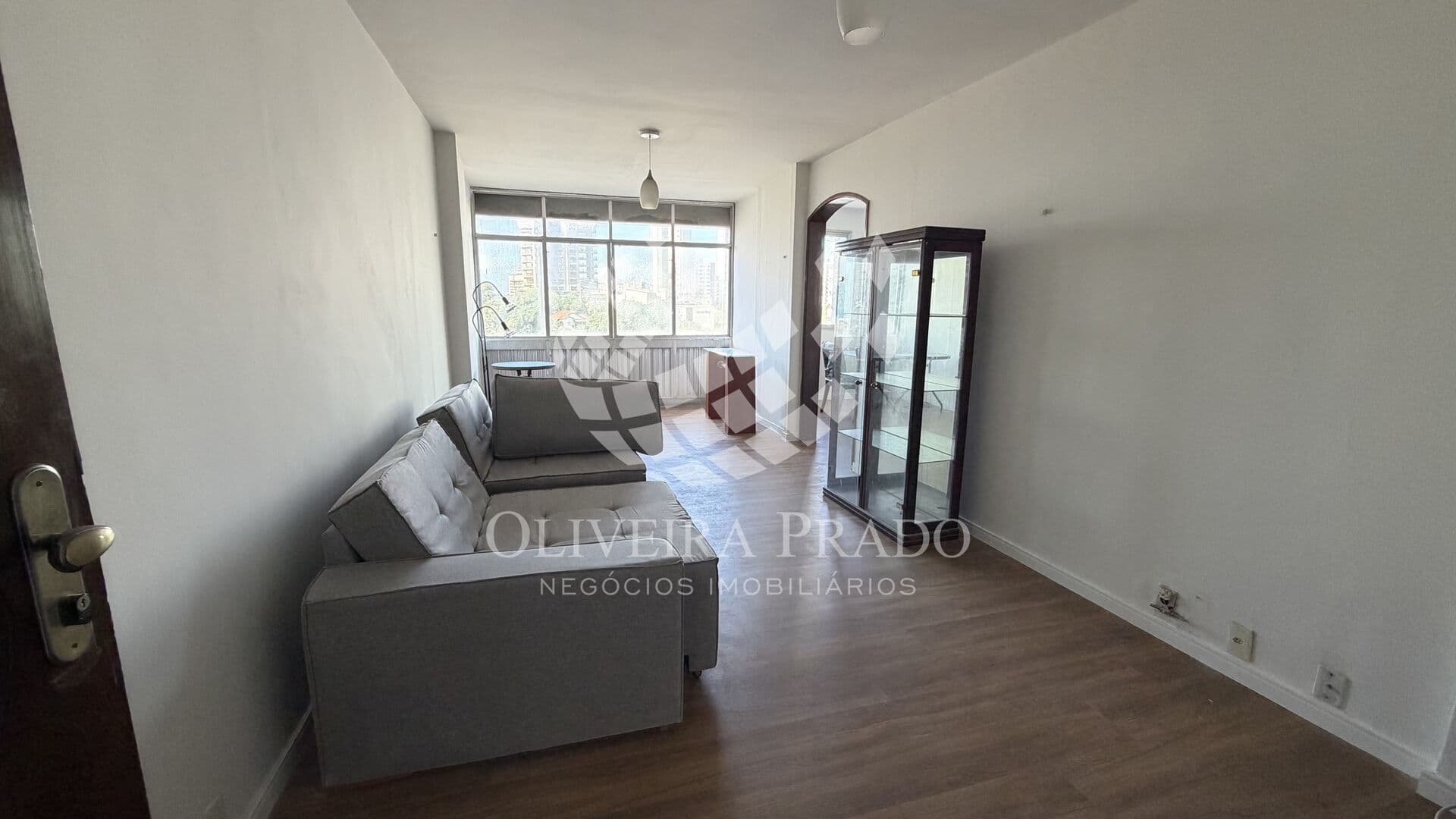 Júnior Creci 4745 - 84 99922.4172- Condomínio Chácara - Apto 5 Quartos e 1 Suítes - R$ 530.000,00 - Ribeira - Natal