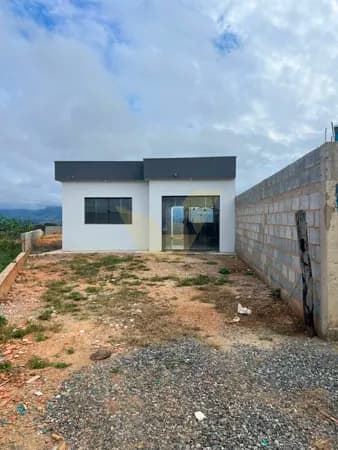 Casa em Visconde do Rio Branco - Centro