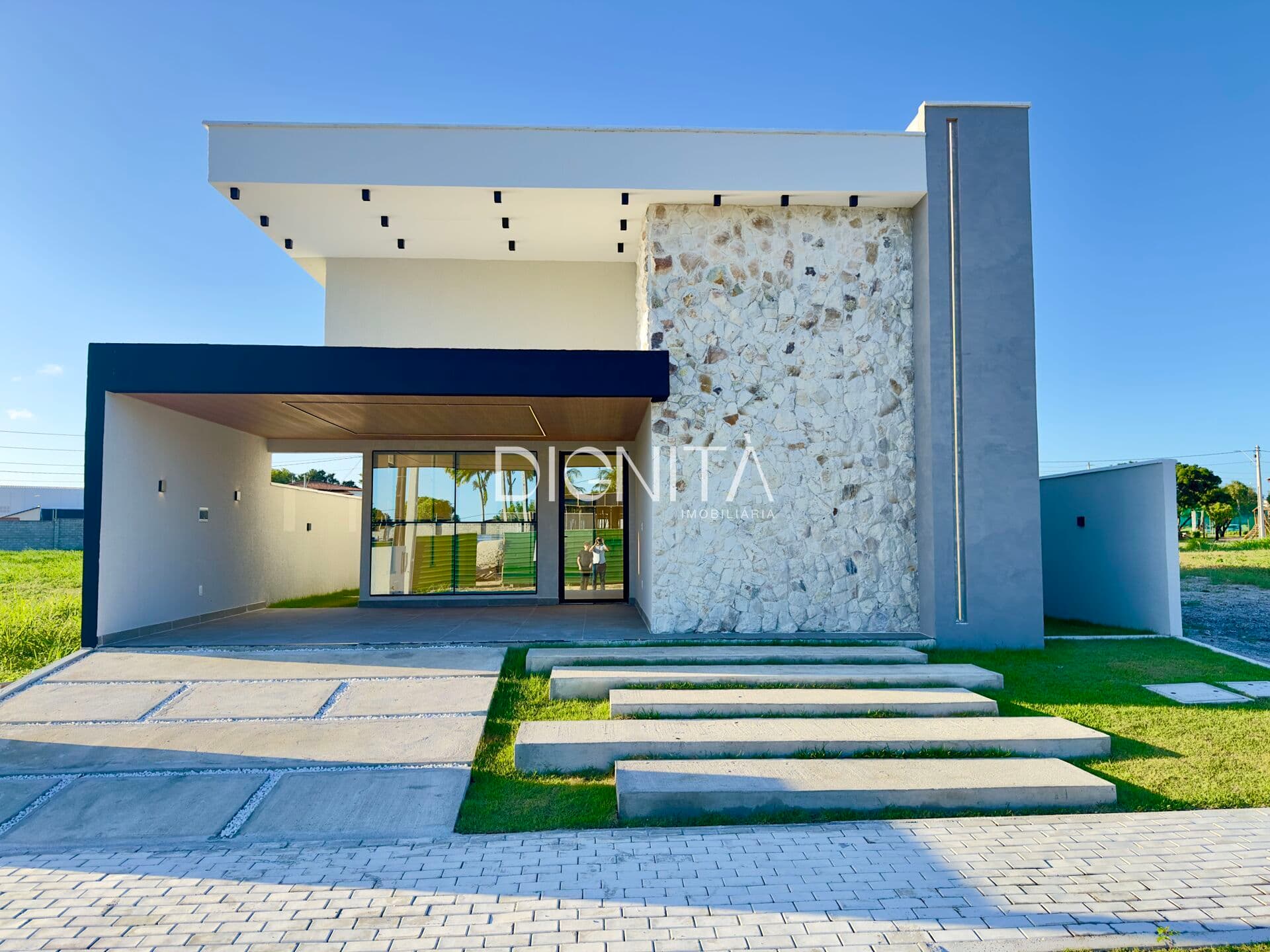 Vendo casa terrea exclusiva 3 suítes em condóminio