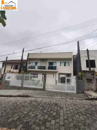 Casa Sobrado em Profipo, Joinville/SC