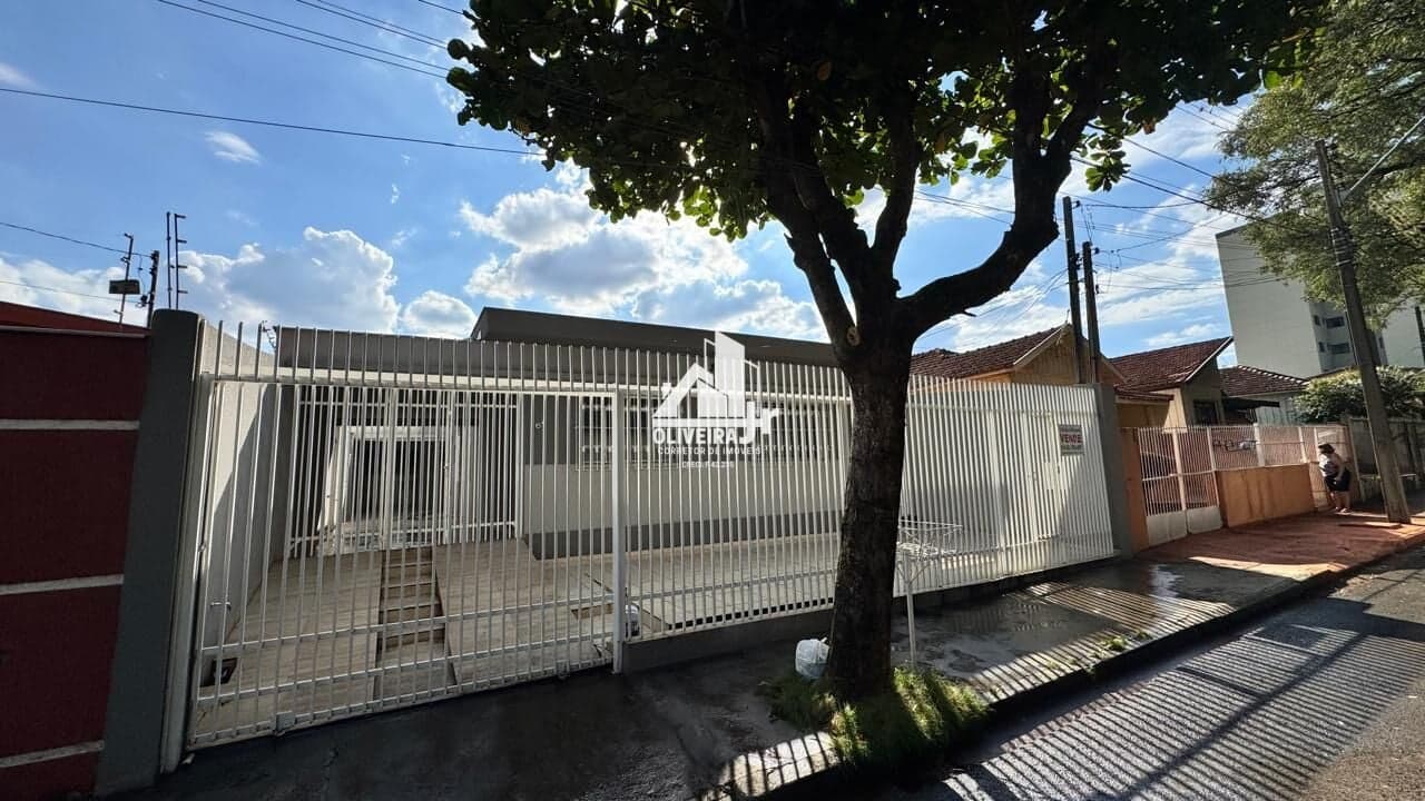 CASA PRAÇA JD PARANÁ
