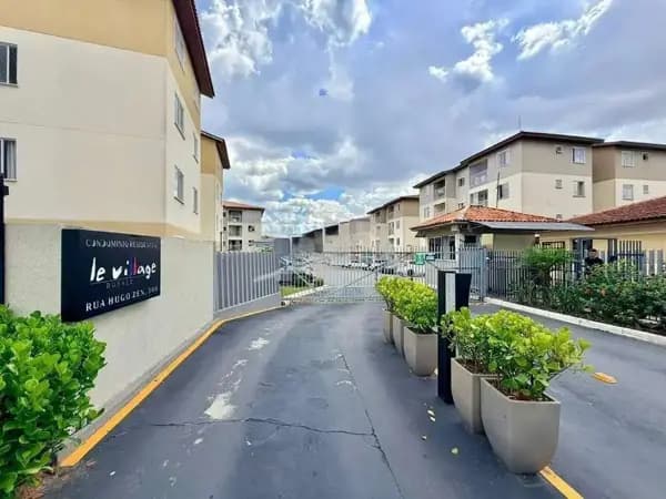 Apartamento à venda no bairro Zaniolo em São José dos Pinhais/PR